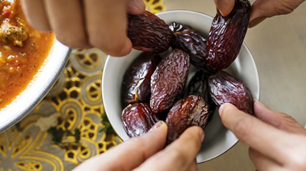 وزارة الصحة: تناول من حبّة إلى 3 حبّات من التمر عند الإفطار خيار صحيّ بامتياز