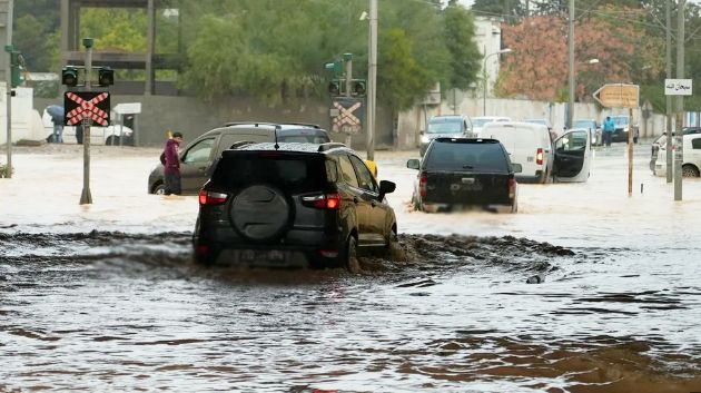 وزير التجهيز: استراتيجية لحماية المدن من الفيضانات وحماية الشريط الساحلي‎
