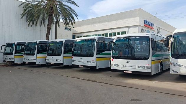 يشمل 3 ولايات.. تعزيز اسطول النقل لشركة القوافل ب25 حافلة ‎