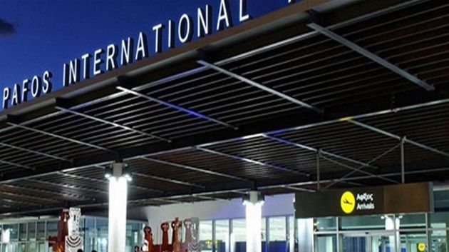 إخلاء مطار في قبرص