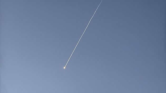 قتيلان جرّاء سقوط صاروخ إيراني وسط إسرائيل