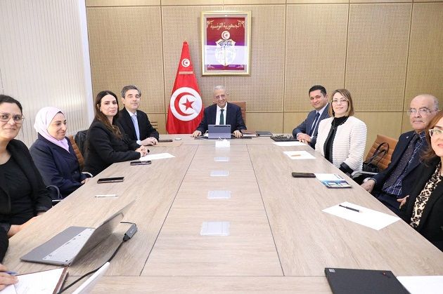 جلسة عمل بوزارة الصحة لوضع ملامح استراتيجية وطنية لصحة العيون