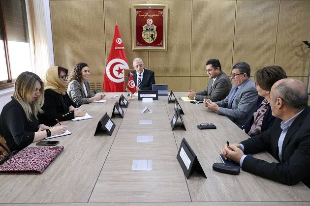 وزارة الصحة.. بحث سبل تسريع التحول الرقمي للقطاع الصحي في تونس