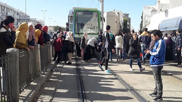 مسؤول بوزارة النقل: 'بين 800 ألف ومليون شخص يستخدمون النّقل العُمومي في العيد' (فيديو)