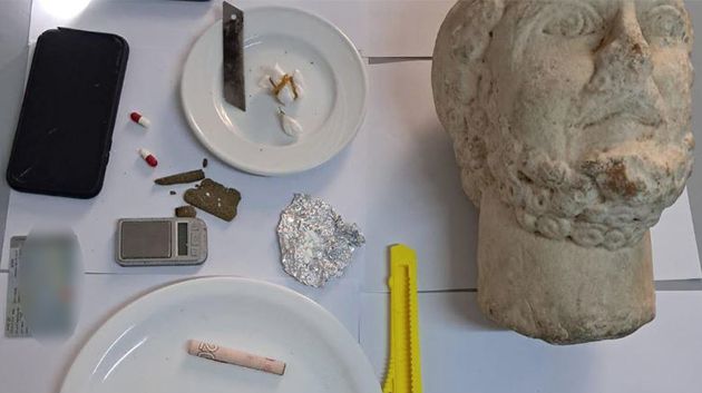 سوسة: ضبط مواد مخدرة وقطعة أثرية في محل سكني