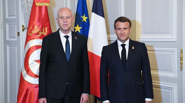 خلال اتّصال هاتفي مع ماكرون: سعيّد يؤكد تمسّك تونس باسترجاع الأموال المنهوبة