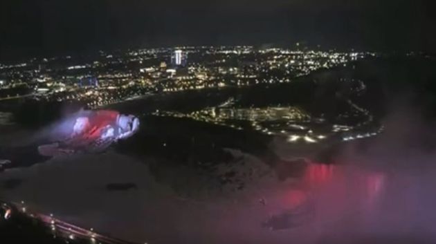 شلالات نياغارا الكنديّة تتزيّن بألوان العلم التونسي (فيديو)