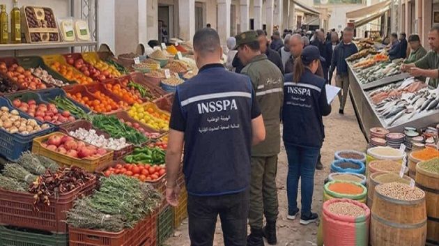 حجز أكثر من 400 طن من المواد الغذائية خلال شهر رمضان