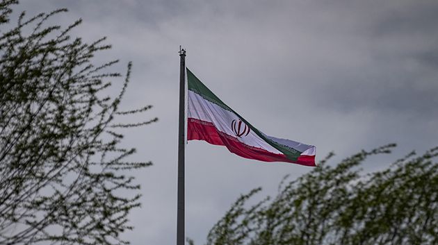 مجلس الدفاع الإيراني: 'يجب التنسيق مع طهران لعبور مضيق هرمز'