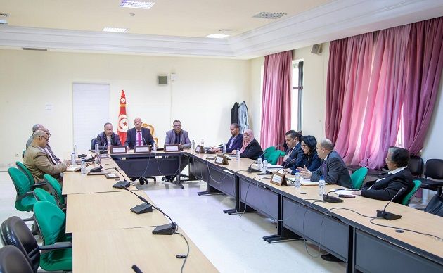 مجلس الجهات والأقاليم.. جلسة استماع حول وضعية الجالية التونسية بالشرق الأوسط