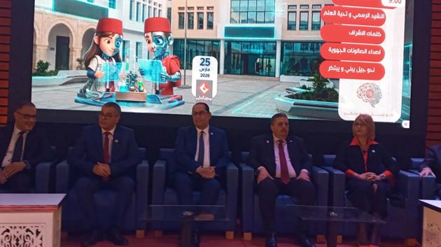 وزير التربية : منصة جسور متاحة مجانا للتلاميذ