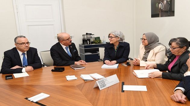 وزير الخارجية يترأّس جلسة حوارية ببرلين 