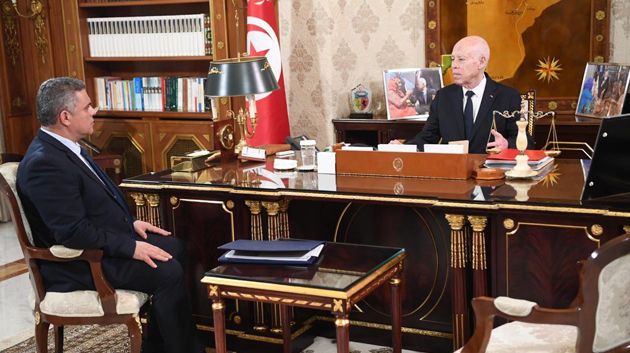 رئيس الجمهورية: تراكم الأوساخ وضع غير طبيعي ولا يمكن أن يستمرّ