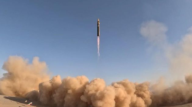 إيران تُطلق 4 دفعات صاروخية باتجاه الأراضي المحتلّة