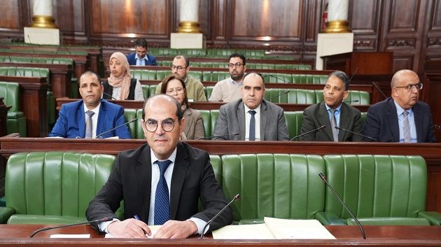 وزير التجهيز : مشاريع مُعطّلة سترى النور قريبا