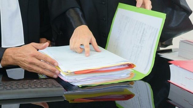 حُكم بالسجن وخطية بأكثر من نصف مليار ضدّ لاعب دولي ومدرّب سابق للمنتخب الوطني