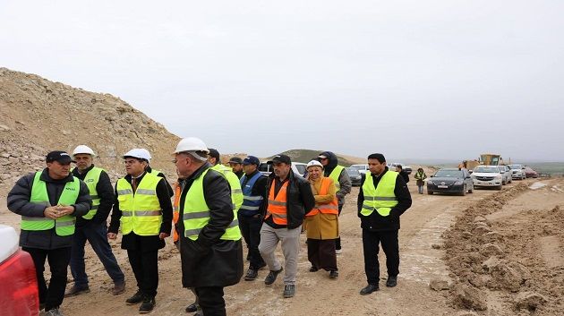 وزير التجهيز يتابع سير أشغال مشروع الطريق السيارة تونس- جلمة