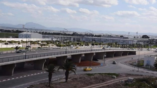 غلق وقتي لجسر شارع ياسر عرفات قبالة مطار تونس قرطاج