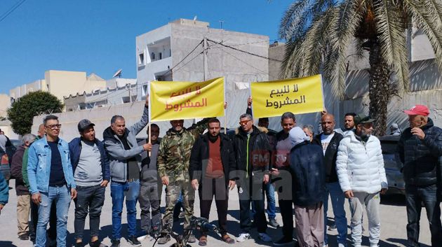 القيروان: وقفة احتجاجية لتجّار التبغ