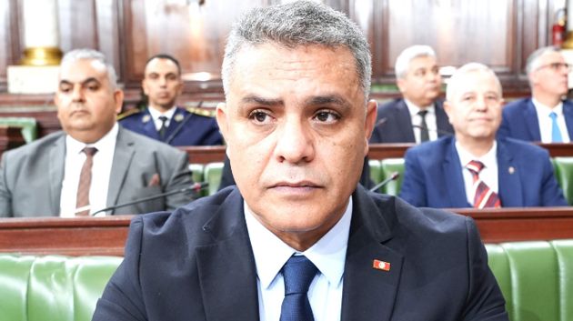 وزير الداخلية: 'كل ما نضربو أباطرة المخدرات والعصابات.. كل ما يزيدو يحاربو المؤسسة الأمنية'