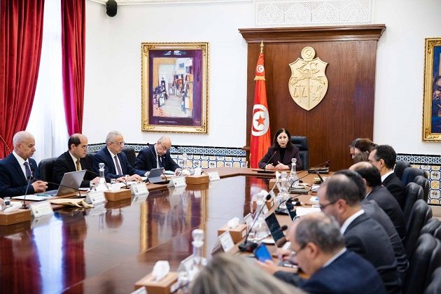 مجلس وزاري مضيق يوصي بالتسريع في تنفيذ المشاريع المنبثقة عن الاستراتيجية الموحّدة للسياسة الفلاحية