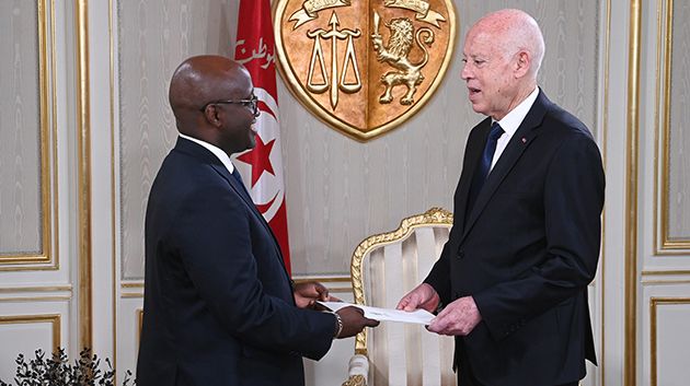 رئيس الجمهورية يتلقّى رسالة خطّية من رئيس جمهورية رواندا