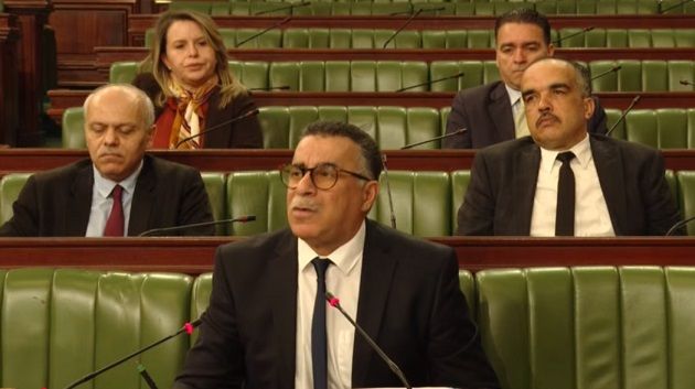 وزير أملاك الدولة: 'وضعية 1200 تجمّع سكني ستُحلّ بصدور قانون تسوية العقارات'