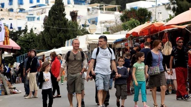 رغم التراجع الطفيف في عدد الوافدين.. لا إلغاء للحجوزات في اتجاه تونس