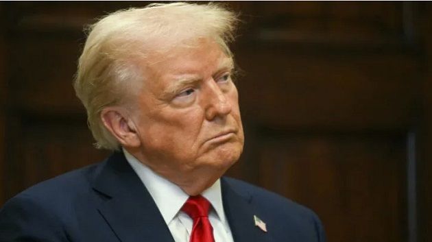 ترمب: إيران أبلغتنا أنها في حالة انهيار و طالبت بفتح مضيق هرمز