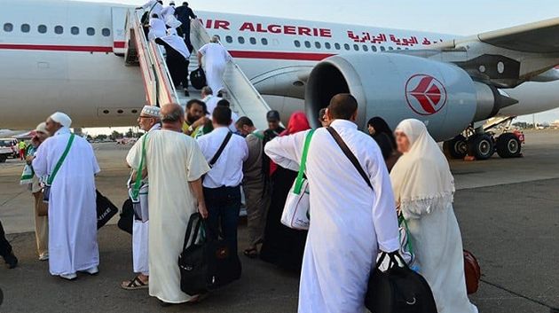 وفاة حاجة جزائرية كانت على متن طائرة متجهة إلى المدينة المنورة