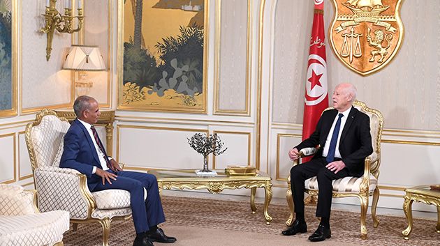 رئيس الجمهوريّة يستقبل سفير موريتانيا بمناسبة انتهاء مهامه في تونس