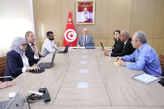 الفرجاني: تونس ماضية في تعزيز سيادتها الدوائية وتشجيع التصنيع المحلي