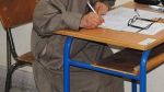 إصرار يتحدّى الـ 75 عاماً: أكبر مترشّح في سوسة يجتاز امتحانات البكالوريا (فيديو)