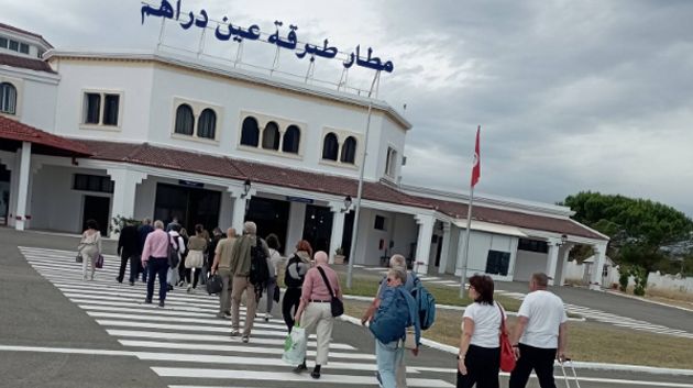مطار طبرقة يستقبل رحلة سياحية قادمة من بولونيا