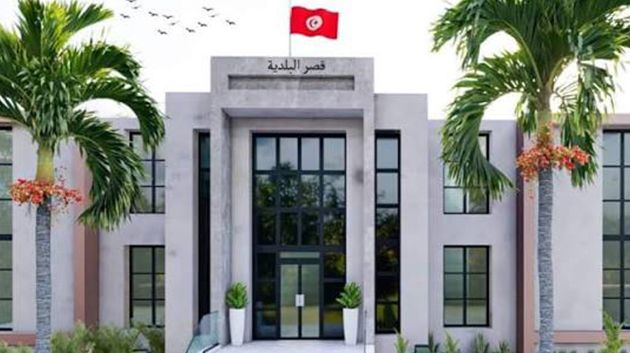 جلسة عمل لمتابعة مشاريع البنية التحتية لبلدية سوسة