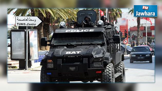 فرقة مكافحة الإرهاب تقوم بعمليات تمشيط بمحيط ثكنة بوشوشة