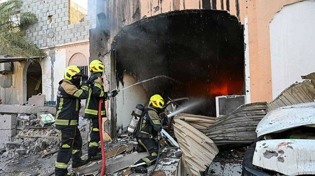 البحرين: إصابة طفلة وتضرّر منازل جراء شظايا مسيرات إيرانيّة