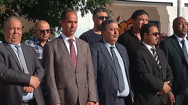 وزير التربية يُواكب انطلاق امتحان 'النوفيام' بالمعهد النموذجي بالكاف