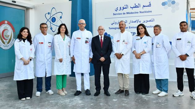 وزير الدفاع يدشّن وحدة التصوير المقطعي البوزيتروني وجناح الإنعاش الجراحي بالمستشفى العسكري
