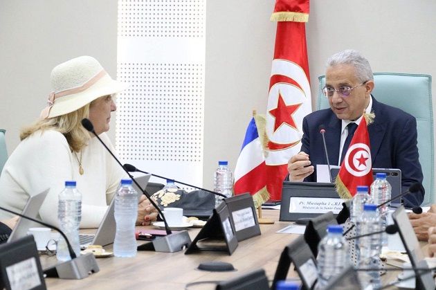 وزير الصحة يلتقي بوفد من الوكالة الفرنسية للتنمية لمتابعة تقدم المشاريع الصحية المنجزة
