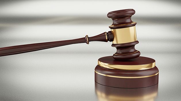 6 سنوات سجنا ضد 5 اشخاص بينهم وكيل بيع سيارات وموظفا ديوانة