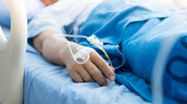 نائب رئيس منظّمة الأطبّاء الشبّان: أكثر من 100 حالة وفاة بسبب موجة الحرّ وانقطاع الكهرباء