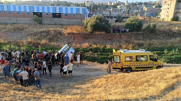 الجزائر: 6 حالات وفاة و 19 إصابة جراء سقوط حافلة في منحدر