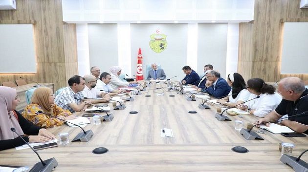 وزارة الصحّة تفعّل نظام إنذار مبكر لمجابهة موجة الحرّ