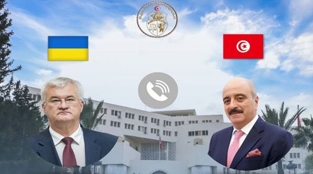 وزير الخارجية يتلقى اتصالا هاتفيا من نظيره الأوكراني