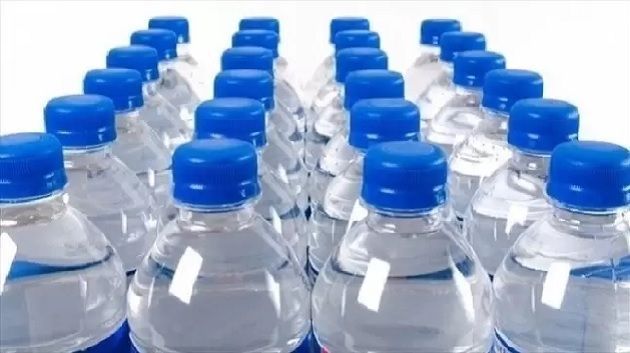 تداخل في مسالك التوزيع وزيادة غير مبررة في سعر المياه المعلّبة