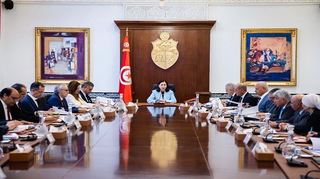 اتخاذ جملة من الإجراءات استعدادا للعودة المدرسية والجامعية والتكوينية