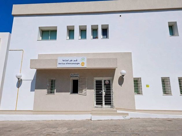 تجهيز قسم علم المناعة بالرابطة بتجهيزات مخبرية متطوّرة وبنية تحتيّة حديثة 