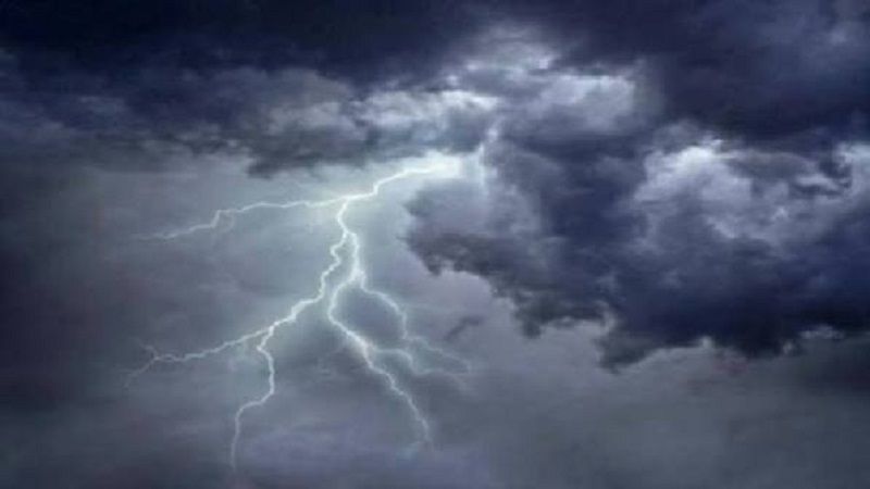 طقس الليلة: خلايا رعدية مصحوبة بأمطار