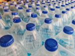 بكور: 'المياه المعدنية استحوذت على 90% من مبيعات المساحات الكبرى خلال 4 أيام' (فيديو)